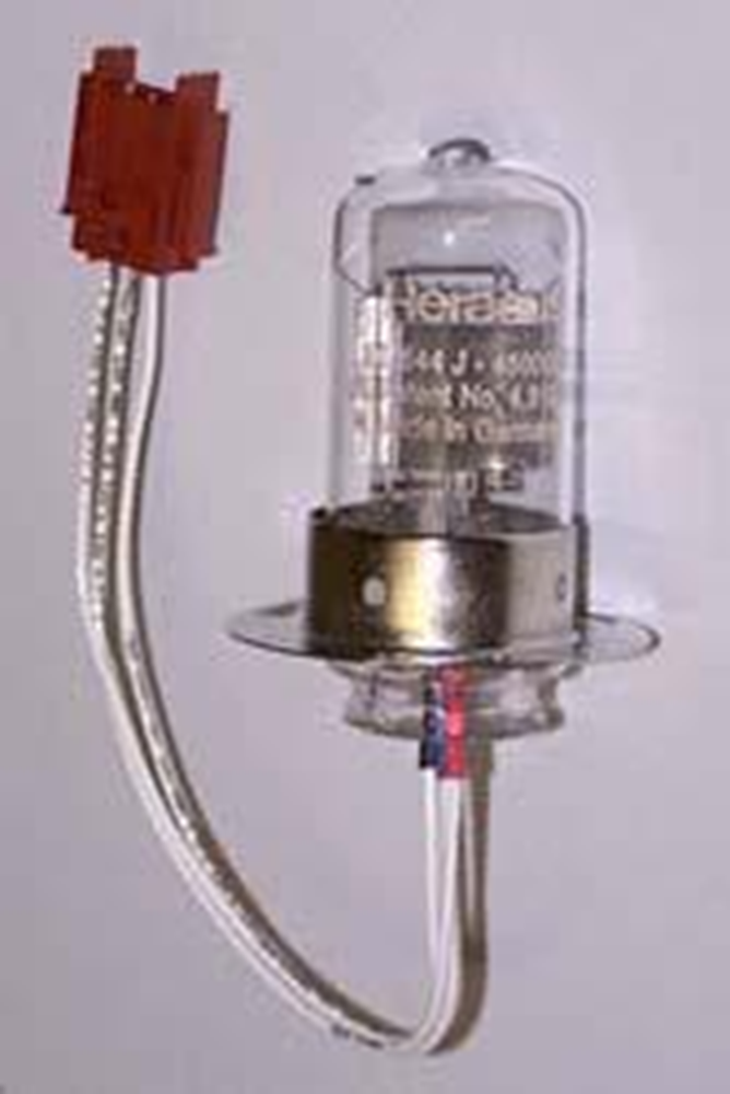 Picture of Cecil Instruments Series 1 models D02  Deuterium  LAMP
